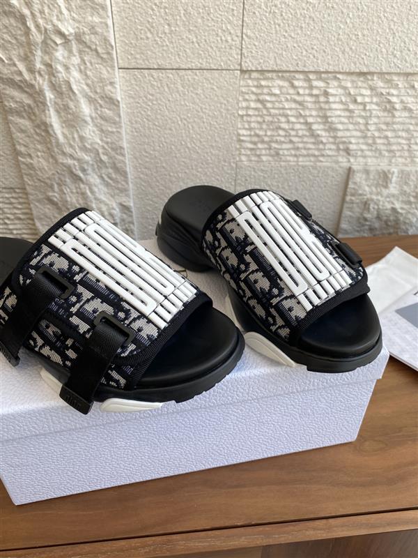 20251128184323247 280